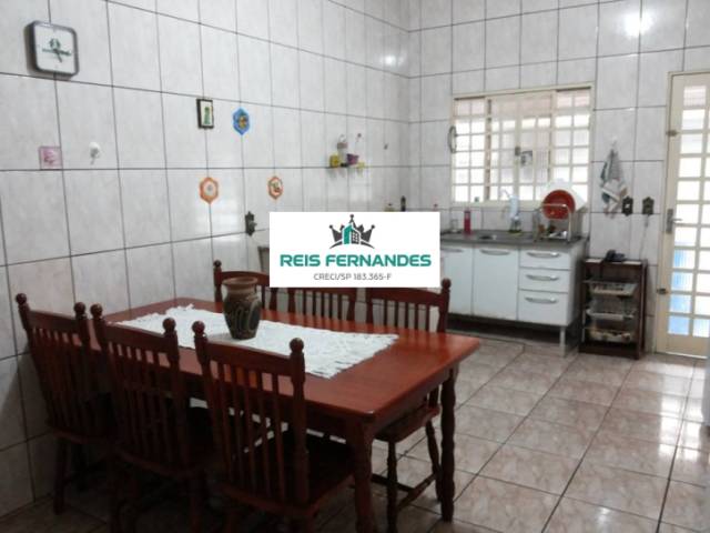 Casa para Venda em Lorena - 4