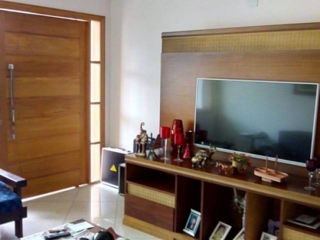 Casa para Venda em Lorena - 3