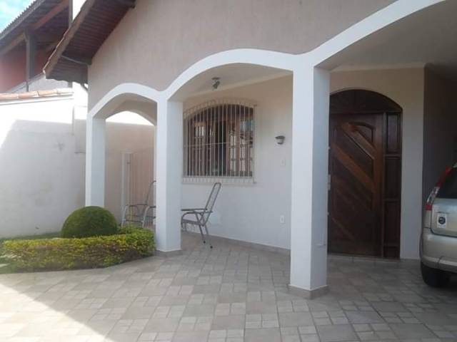 Casa para Venda em Lorena - 2