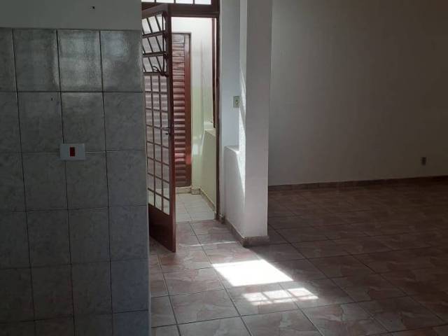 Casa para Venda em Lorena - 2